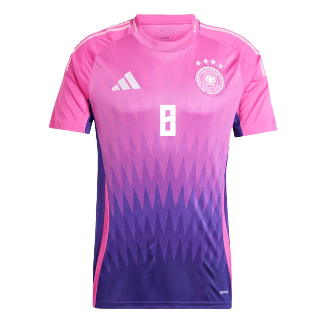 Toni Kroos NO.8 Equipacion Alemania Segunda 2024_1