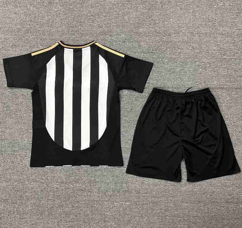 Equipacion Atletico Mineiro Conjunto Niños Primera 2025 2026_1