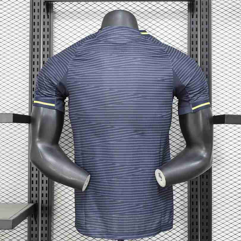 Versión Jugador Equipacion Segunda Real Madrid 2025 2026_1