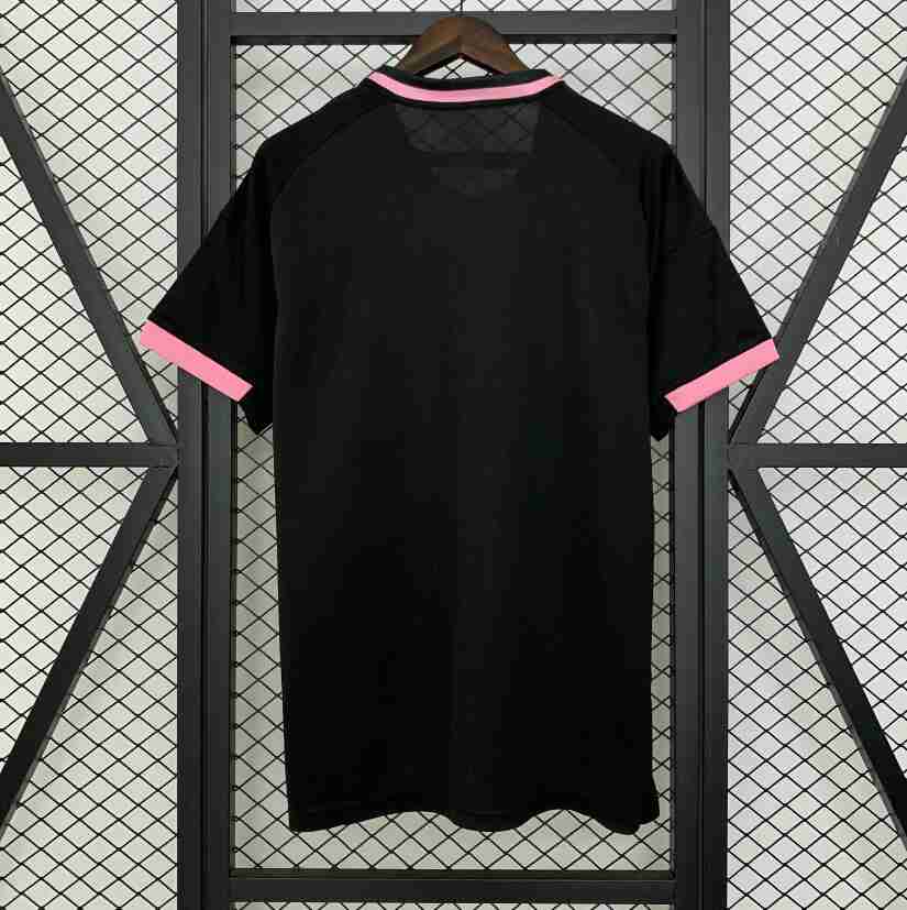 Tailandia Equipacion Real Madrid Especial 2025 2026 Rosa_1