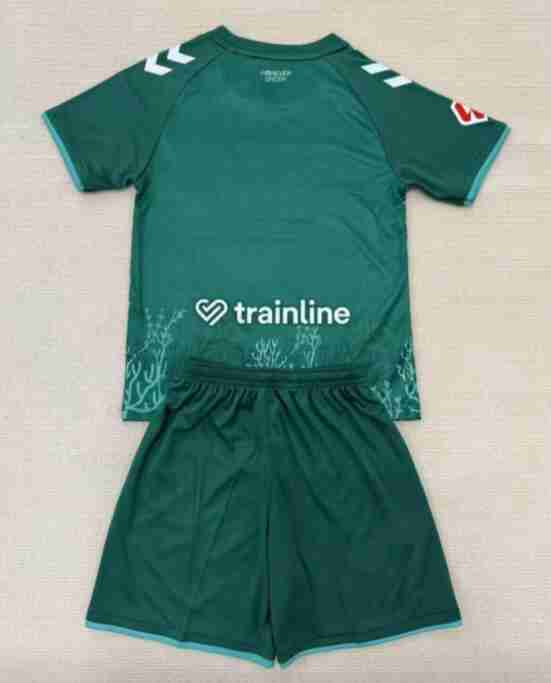 Equipacion Real Betis Conjunto Niños Especial 2025 2026 Verde_1