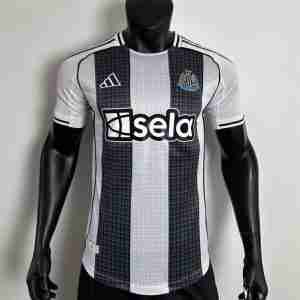 Versión Jugador Equipacion Newcastle United Primera 2025 2026