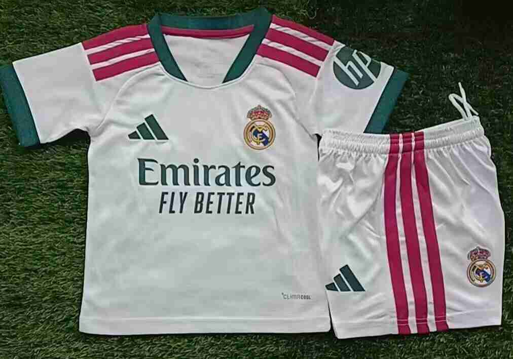 Equipacion Real Madrid Conjunto Niños Primera 2026 2027 Equipacion Real Madrid Conjunto Niños Primera 2026 2027